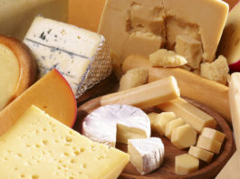 Как приготовить домашний сыр: 3 рецепта