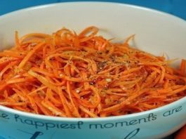 10 минут и вкусная, ароматная морковь по-корейски готова!