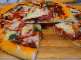 Вкусная домашняя пицца с мужским характером: тесто… на воде