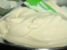 Масляный яично-молочный крем шарлотт