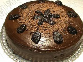 Праздничный и любимый торт моей семьи — «Чернослив в шоколаде»