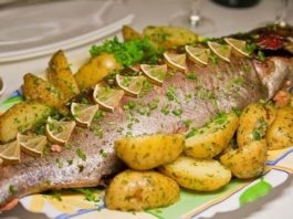 Рыба в духовке — 3 лучших рецепта и пару полезных советов
